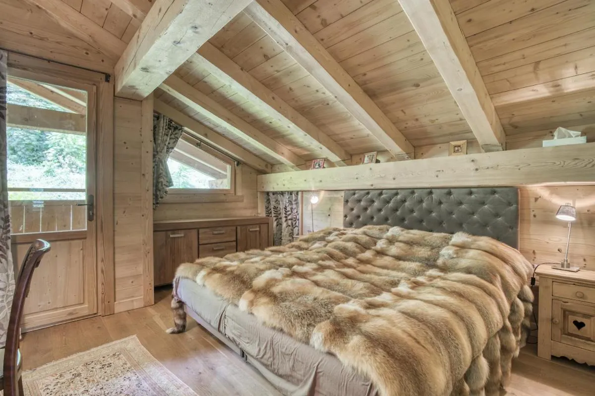 Chalet Luxe Marta Apartment Saint-Laurent-de-Mure 0*,  France